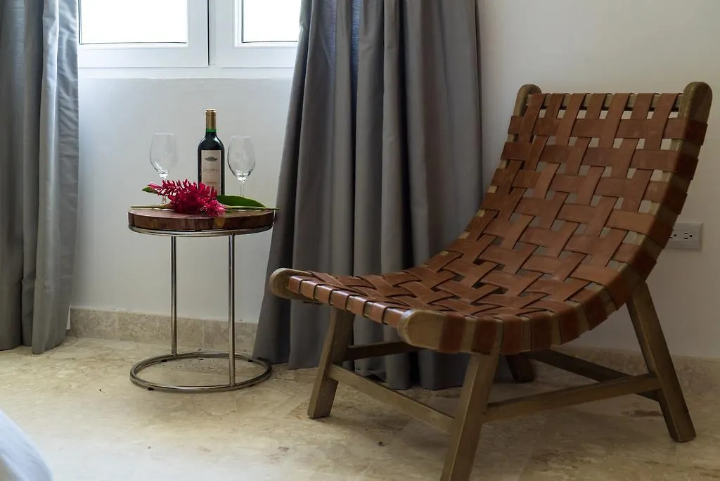 3Br / 3Ba Modern Paradise Loft Condo In Gated Community W/ Daily Housekeeping Sosúa 公寓